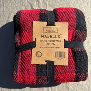 Holiday Collection Mabelle woven cotton throw blanket